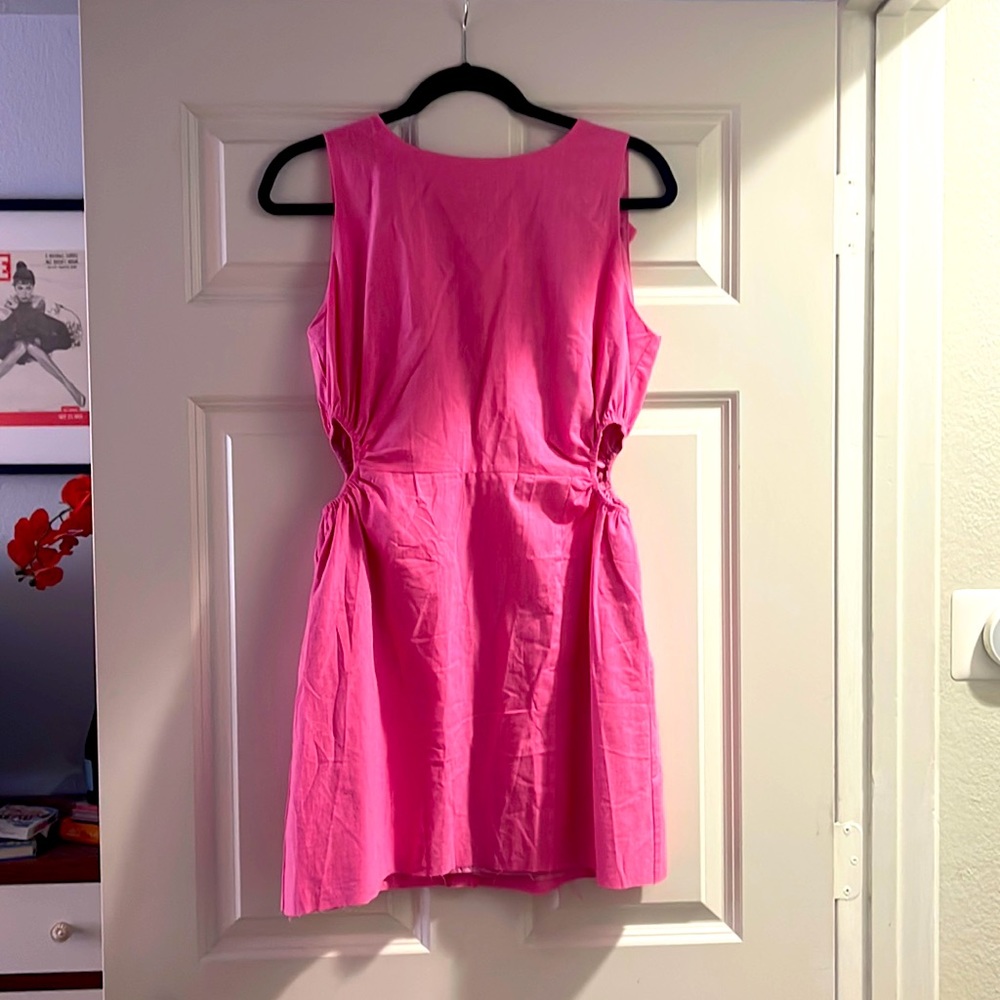 Mini dress - Picture 1 of 1